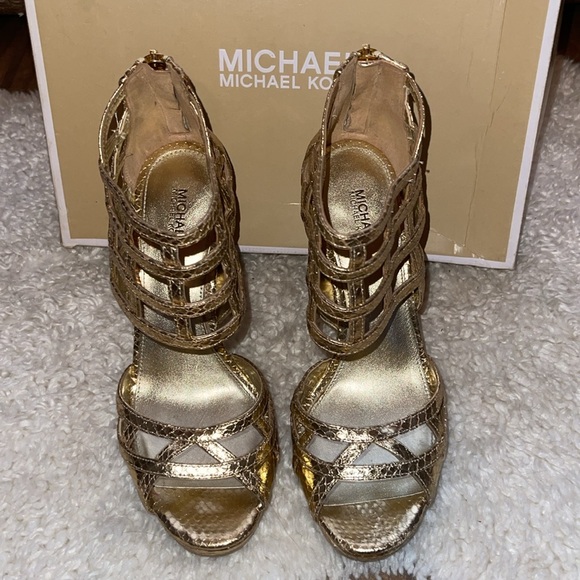 Michael Kors Trinity platform metallic leather heels Gold - Picture 4 of 8
